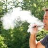 Negli ultimi anni, l'industria globale del tabacco ha subito una trasformazione, spinta dalla domanda di alternative più sane e di consumi più rispettosi dell'ambiente. A guidare la carica in questa nuova era di prodotti del tabacco è IQOS, un dispositivo rivoluzionario sviluppato da Philip Morris International. Con la sua tecnologia heat-not-burn, IQOS offre un approccio rivoluzionario al consumo di tabacco, offrendo ai fumatori un'alternativa innovativa alle sigarette tradizionali. Questa evoluzione sta avendo un impatto significativo in Italia, dove IQOS è diventata una scelta popolare per coloro che cercano di ridurre i danni del fumo continuando a godersi il tabacco.