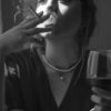 Mentre il mondo si sposta verso stili di vita più sani e scelte più attente all'ambiente, l'industria del tabacco si sta evolvendo per soddisfare le nuove esigenze dei consumatori. Un marchio in prima linea in questa trasformazione è IQOS, un'alternativa senza fumo alle sigarette tradizionali che offre un nuovo modo di gustare il tabacco senza gli effetti nocivi della combustione. Sviluppato da Philip Morris International, IQOS ha guadagnato una popolarità diffusa in Italia e nel mondo per la sua tecnologia innovativa e il potenziale di ridurre i rischi associati al fumo.