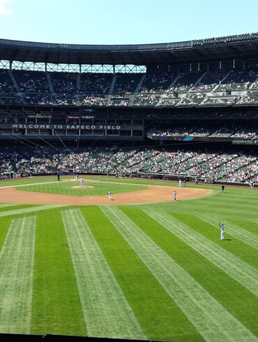 Tottenham Hotspur Stadium stands as a beacon of modern sporting excellence, combining cutting-edge technology, innovative design, and a rich football heritage. Located in the vibrant heart of north London, it’s more than a venue—it’s a place where dreams are made, history is written, and fans come together to celebrate the beautiful game. With the From Tunnel to Bowl tour, visitors are invited to experience the magic of Tottenham Hotspur Stadium from a player’s perspective. This unforgettable journey takes you behind the scenes, offering an insider’s view of what makes this stadium one of the most iconic in the world.