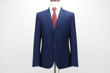 The modern professional expects more from formal clothing than just a polished appearance. Today's suits must deliver exceptional comfort, flexibility, and durability while maintaining a sophisticated look suitable for business meetings, formal events, and everyday wear. xSuit has transformed premium menswear by combining innovative fabric technology with timeless tailoring, creating suits that offer outstanding performance without sacrificing elegance.