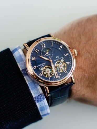 In a world increasingly dominated by flashy tech and overly digital aesthetics, Pininfarina’s Hybrid Smartwatches emerge as a breath of fresh air — offering a refined alternative that blends timeless Italian design with intelligent modern functionality. The result? A wearable that redefines the smart category altogether: one that looks like a classic timepiece but thinks like a digital companion.