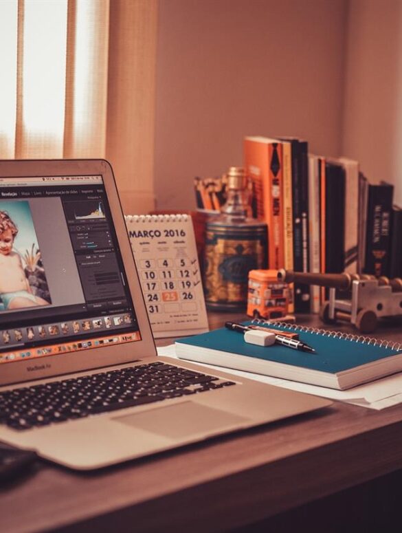 Nel mondo in continua evoluzione della tecnologia e dell'elettronica, un nome è salito costantemente alla ribalta: GIOSA TECH. Fondata con un impegno per l'innovazione, la qualità e la soddisfazione del cliente, GIOSA TECH è diventata leader nel mercato italiano, offrendo un'ampia gamma di prodotti IT, elettrodomestici ed elettronica. Ciò che distingue GIOSA TECH è la sua capacità di fornire costantemente prodotti di alta qualità, combinata con un approccio incentrato sul cliente e una ricerca incessante di soluzioni all'avanguardia.