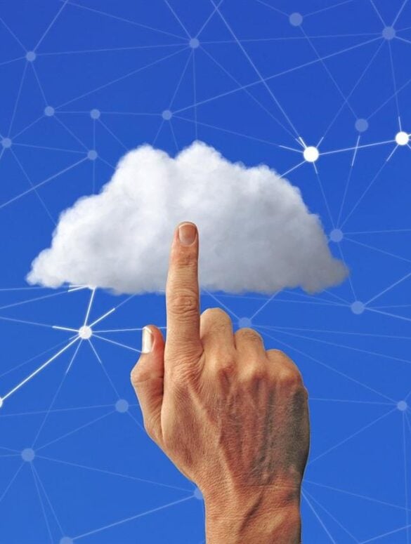 W dzisiejszym cyfrowym świecie silna obecność online zaczyna się od niezawodnej infrastruktury. Niezależnie od tego, czy uruchamiasz nową stronę internetową, prowadzisz sklep internetowy, czy zarządzasz komunikacją biznesową, potrzebujesz szybkich, bezpiecznych i skalowalnych usług. Nazwa.pl to znany rejestrator domen i dostawca hostingu, oferujący nowoczesne rozwiązania chmurowe przeznaczone dla firm, twórców i rozwijających się projektów online.