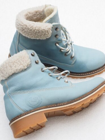 For over seven decades, Palladium has been a symbol of both rugged endurance and stylish, functional footwear. From its aviation roots to becoming a staple on the streets of fashion-conscious cities, Palladium’s journey is a testament to innovation, adaptability, and bold design. As the brand celebrates its 70th anniversary, it is worth taking a closer look at its storied past and the groundbreaking steps that led it from the skies to the streets.